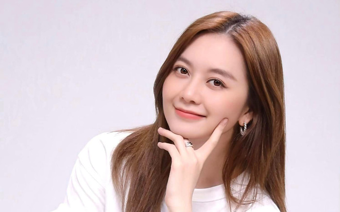 Thiều Bảo Trang có ý định 'xuất ngoại' hậu vướng vào tin đồn hẹn hò với chồng cũ Lệ Quyên? Ảnh 2