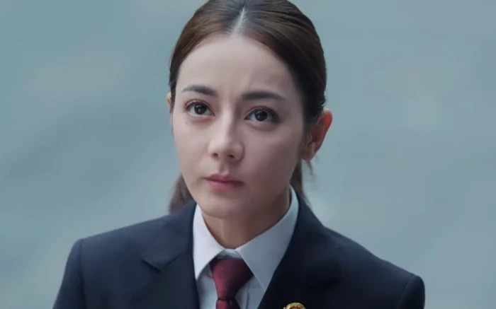 Tạo hình của Nhiệt Ba trong Công Tố Viên Tinh Anh.