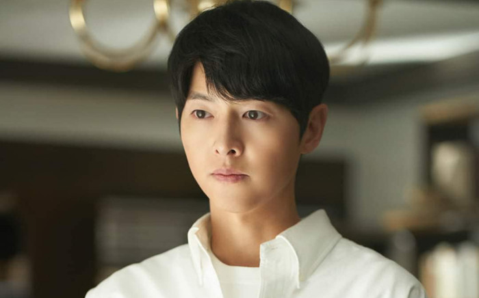 Cậu Út Nhà Tài Phiệt của Song Joong Ki cán mốc rating 43%, Song Hye Kyo chắc đang áp lực Ảnh 2