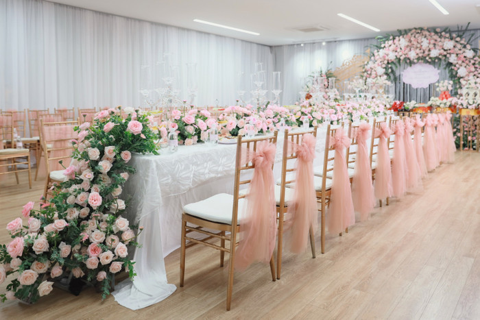 Tất cả đều đã chuẩn bị sẵn sàng để chờ đón khoảnh khắc đáng nhớ nhất của cặp đôi đình đám