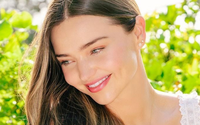 Dầu nụ tầm xuân – Bí quyết làm đẹp của thiên thần Miranda Kerr Ảnh 2