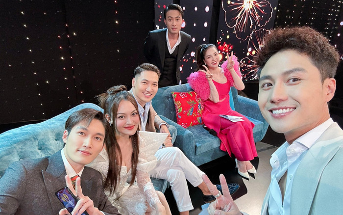 Đăng hình thiếu Huyền Lizzie, Đình Tú bị fan nhắc nhở, chính chủ có hành động 'đánh dấu chủ quyền' Ảnh 2