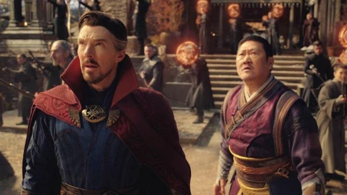 Loạt phim điện ảnh nước ngoài gây bão màn ảnh Việt 2022: Doctor Strange 2 - Bỗng Dưng Trúng Số đại thắng Ảnh 3