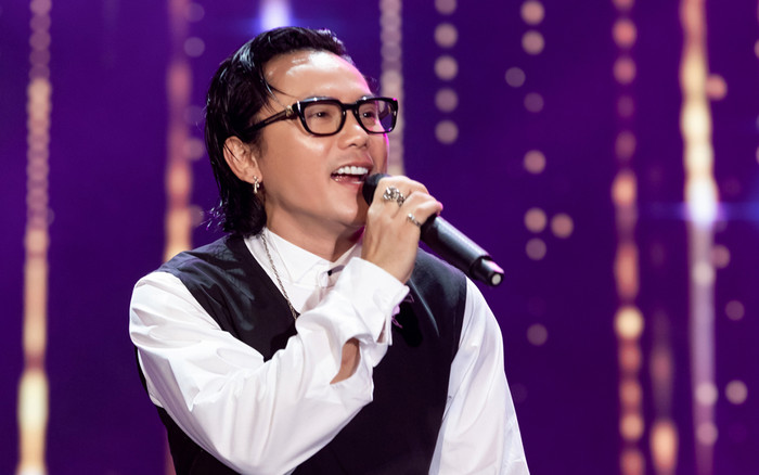 Vừa comeback sau 12 năm vắng bóng sân khấu, Mars Anh Tú có sự 'lột xác' về ngoại hình Ảnh 2