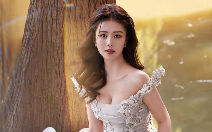 Bạch Lộc bị tung bằng chứng 'bắt cá hai tay', nhan sắc hai anh người yêu thế nào mà gây tranh cãi? Ảnh 2