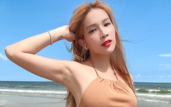 Khả Như bị Ngô Kiến Huy 'bóc phốt' trên mạng xã hội, lý do khiến dân tình không nhịn được cười Ảnh 2