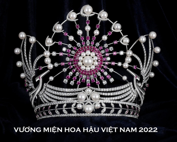 Cận cảnh chiếc vương miện cho tân hoa hậu.