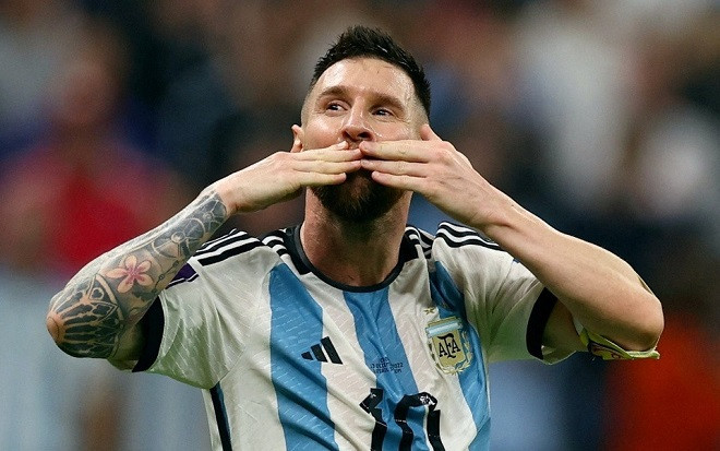 Lionel Messi: Từ chân sút 'mê' đồ ăn nhanh đến nhà vô địch World Cup 2022 Ảnh 2