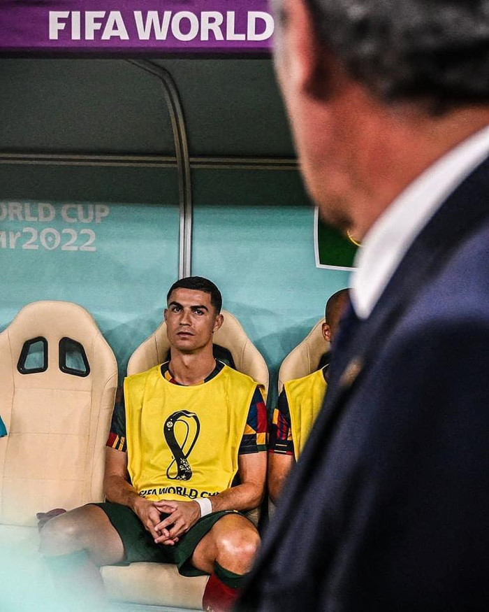 Ronaldo đã thua Messi, thua một cách tâm phục khẩu phục.
