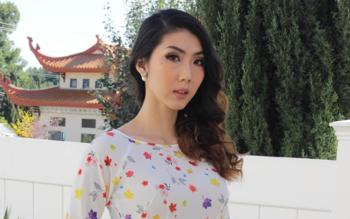 Ngọc Quyên cầu xin khách hàng ngừng chửi, tiết lộ phải 'cày sống chết' để sinh tồn nơi đất khách Ảnh 2