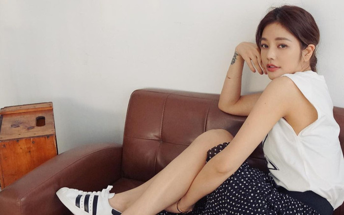 Ngỡ ngàng bật ngửa với người phụ nữ U50 có ngoại hình trẻ trung như nữ sinh Ảnh 2