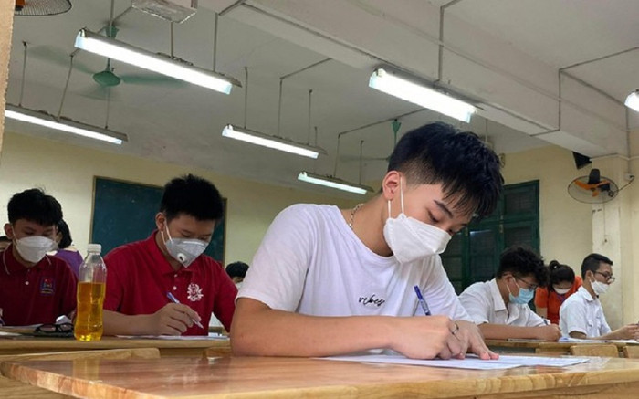 Học sinh lớp 10 chọn nhầm môn học, nhà trường cũng 'tắc' Ảnh 2