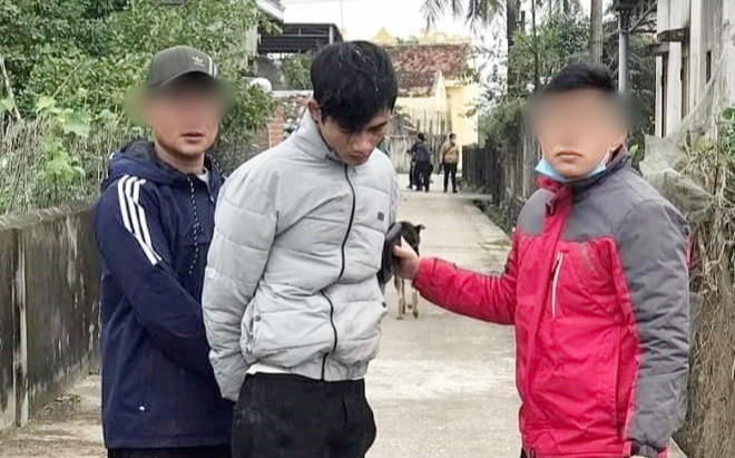 Phá cửa sổ vào nhà giở trò đồi bại với người phụ nữ lớn tuổi, thanh niên còn làm điều 'đốn mạt' Ảnh 2