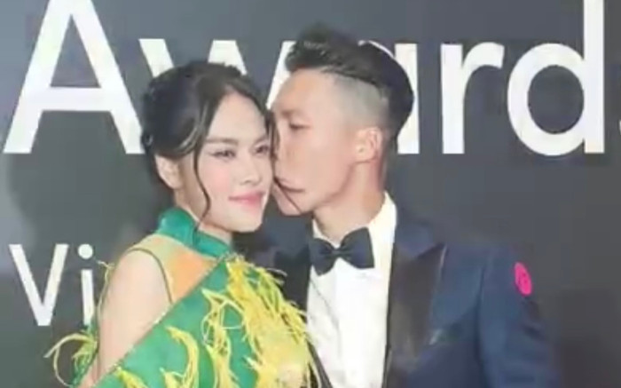 'O Sen' Ngọc Mai xuất hiện tình tứ bên chồng, tay trong tay xuyên suốt khiến nhiều người ngưỡng mộ Ảnh 2