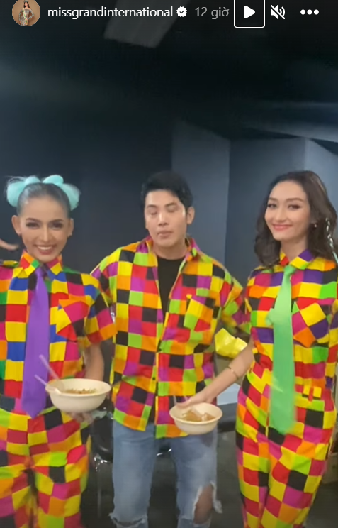 Sau đó, cô nàng vẫn ở lại Thái Lan để chạy lịch trình.