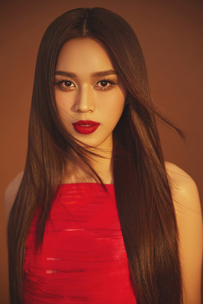 Đỗ Thị Hà xả kho bộ ảnh căng đét cuối nhiệm kỳ: Người kế nhiệm chắc áp lực lắm đây Ảnh 8