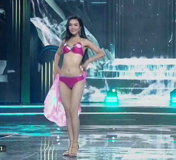 Một vài thí sinh đã để lộ điểm yếu là tỷ lệ cơ thể chưa được cân đối.