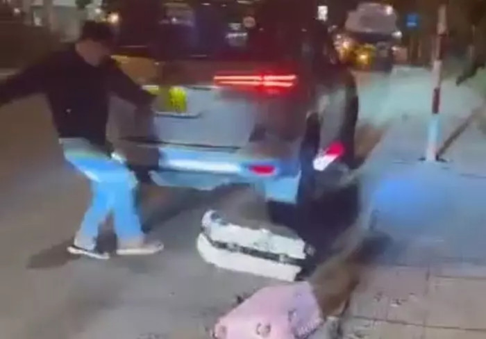 Tài xế có lối hành xử thiếu văn hóa.