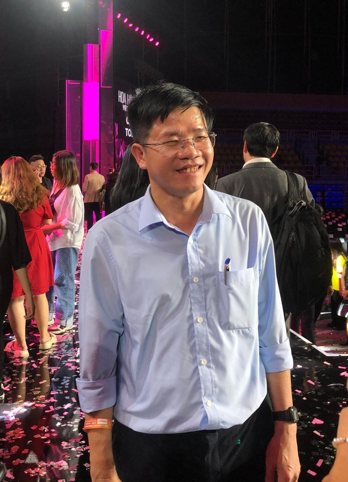 Bố ruột Tân Hoa hậu lên tiếng trước tin đồn con gái mua giải tại Hoa hậu Việt Nam 2022.