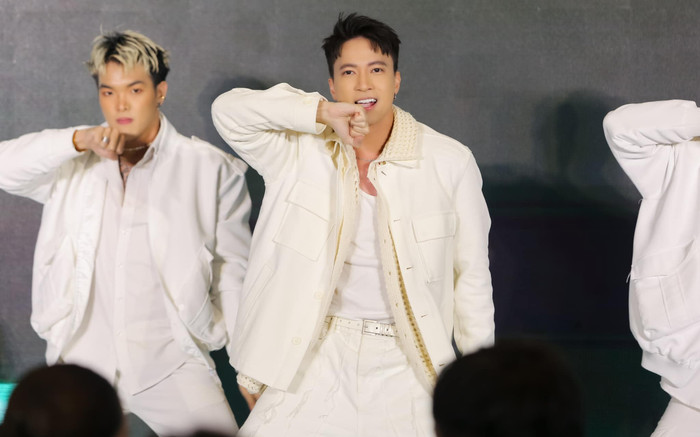 Nổi tiếng nhảy đẹp không kém dancer, S.T Sơn Thạch vẫn ngậm ngùi nhường spotlight cho một nhân vật khác Ảnh 2