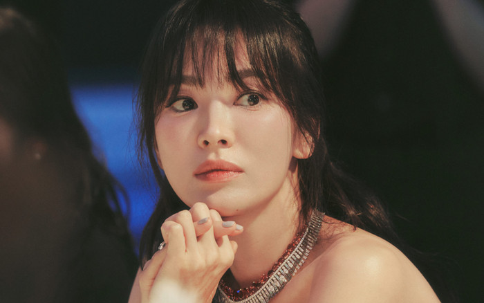 Song Hye Kyo bị chỉ trích thiếu chuyên nghiệp trước thềm phim mới lên sóng Ảnh 2