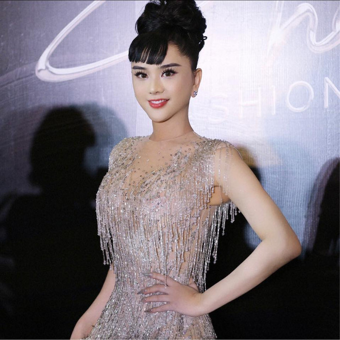 Lâm Khánh Chi dần lấy lại được cân bằng cuộc sống sau biến cố hôn nhân.