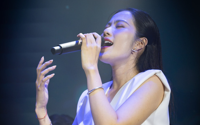 Hậu ồn ào với Bạch Công Khanh, Nam Em xúc động: 'Lỡ yêu một người có ước mơ' Ảnh 2