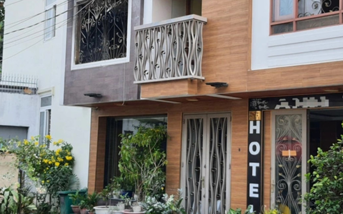 Một người đàn ông nghi tưới xăng tự thiêu, tử vong trong khách sạn Ảnh 2