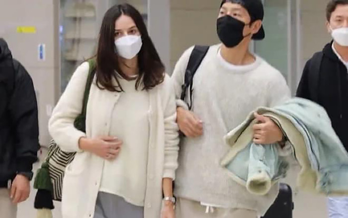 Song Joong Ki xác nhận hẹn hò với bạn gái người Anh, danh tính khiến nhiều người bất ngờ Ảnh 2