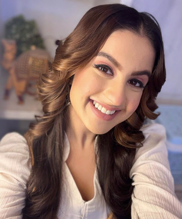 Bạn nữ diễn viên tiết lộ cô nàng gặp vấn đề về lo âu, trầm cảm trước khi qua đời.