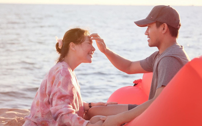 Vợ diễn viên Quý Bình: 'Tôi vừa làm việc, vừa quán xuyến chuyện gia đình 20 tiếng mỗi ngày' Ảnh 2