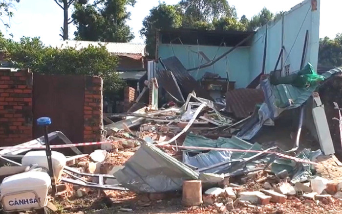 Mâu thuẫn với hàng xóm, thanh niên gây ra hành động không thể ngờ Ảnh 2