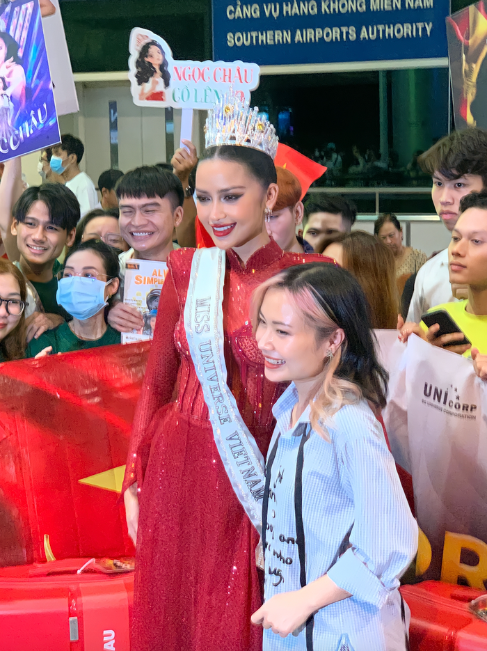 Cận cảnh nhan sắc Ngọc Châu qua cam thường tại sân bay: Quá mặn mà để càn quét Miss Universe Ảnh 4