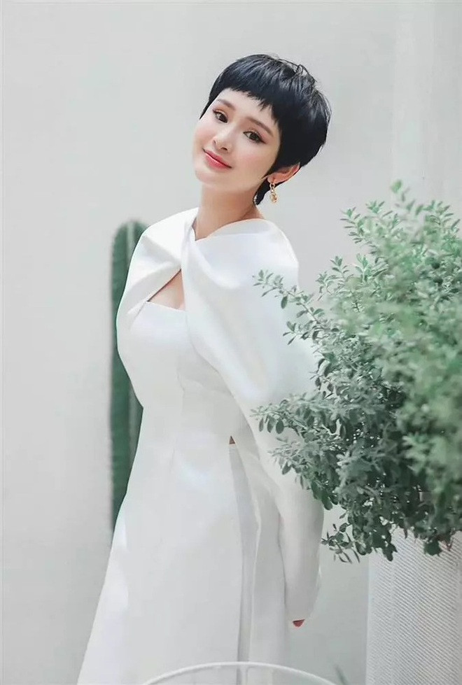 Hiền Hồ là cái tên nhận được sự quan tâm của đông đảo dân mạng trong năm 2022.
