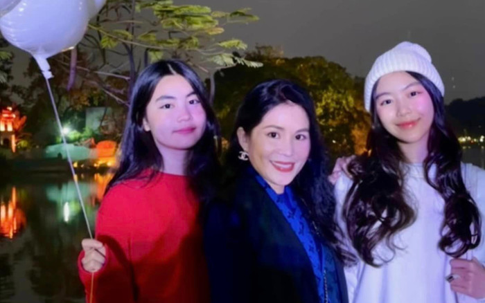 Phản ứng của bà xã Quyền Linh khi con gái được khen đẹp 'ăn đứt' Top 3 Hoa hậu Việt Nam 2022 Ảnh 2