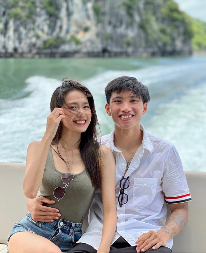 Bạn gái của Đoàn Văn Hậu từng dừng chân ở Top 10 cuộc thi Hoa hậu Việt Nam 2020.