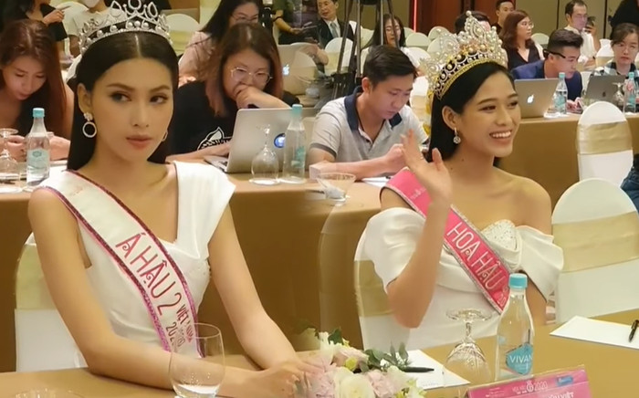 Netizen 'đào' lại clip sau đăng quang của HHVN 2020: Ngọc Thảo sang chảnh, Đỗ Thị Hà 'toe toét' Ảnh 2