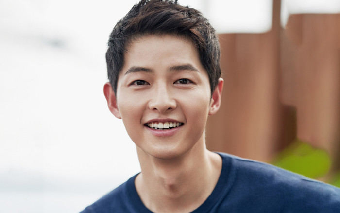 Khán giả khóc ròng khi biết Song Joong Ki nhận tin buồn vào dịp cuối năm Ảnh 2