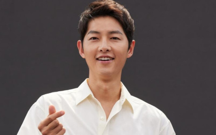 'Người tình' của Song Joong Ki bị báo giới Hàn Quốc chỉ trích thậm tệ Ảnh 2