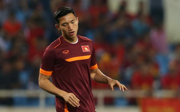 4 năm dung túng khiến Văn Hậu từ tài năng xuất chúng đến ngôi sao 'cùi chỏ' Ảnh 2