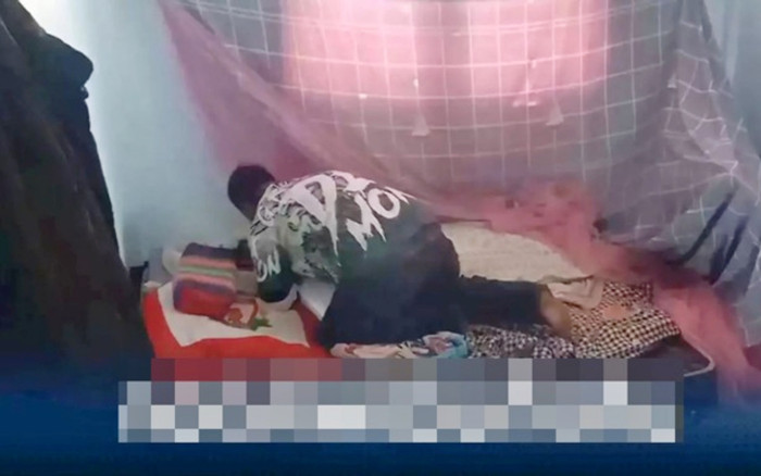 Nghi vợ ngoại tình vì quá xinh đẹp, chồng làm điều này với vợ cả đêm khiến cả làng kinh hãi Ảnh 2