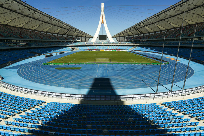 Sân Morodok Techo sạch bóng, nhìn vô cùng hiện đại nếu so sánh ở Đông Nam Á.