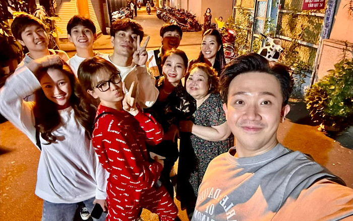 Sao Việt tổng kết năm cũ, chào năm mới: Người hứa tử tế, người cầu bình an Ảnh 2