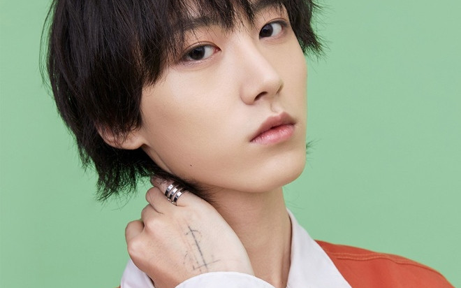 Một nam nghệ sĩ tiết lộ chuyện bị gạ tình trong lúc tham gia chương trình truyền hình thực tế Ảnh 2