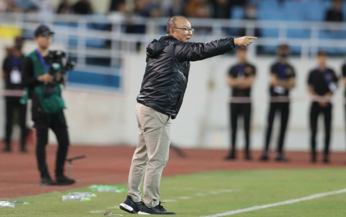 Đừng dạy ông Park dùng quân! Ảnh 2