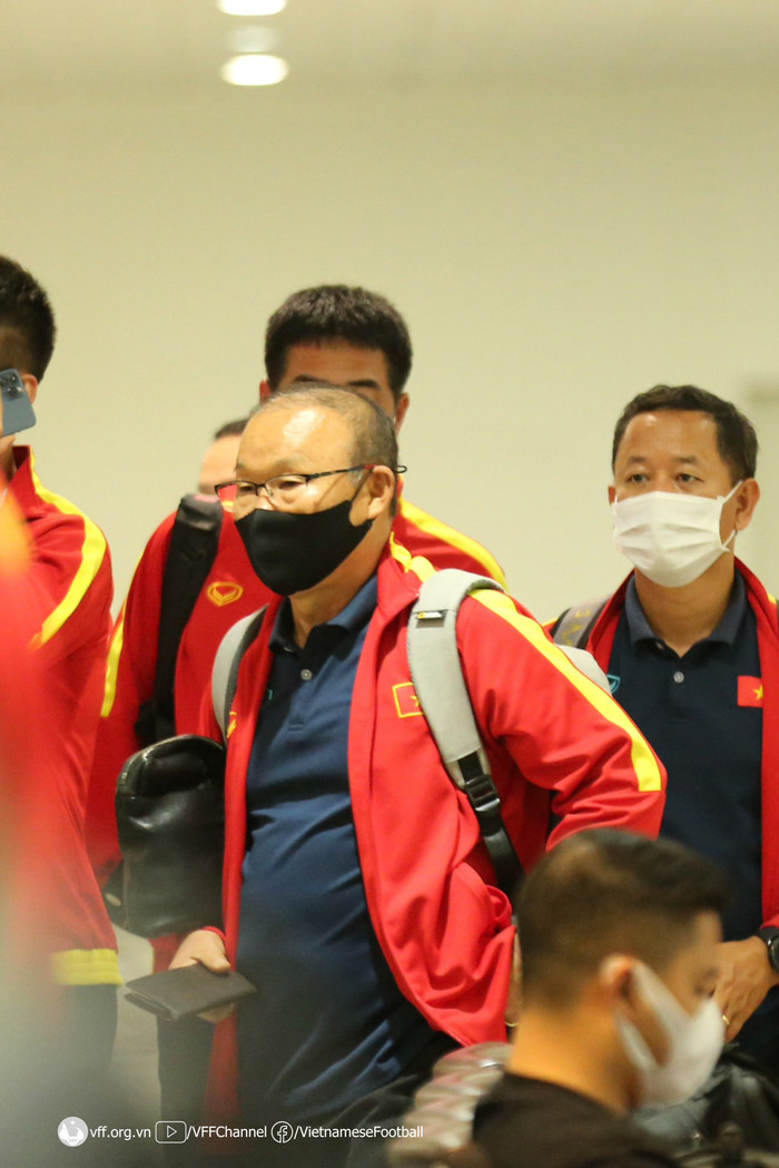 Tuyển Việt Nam đã đặt vé bay sang Indonesia vào ngày mai, chuyến bay bắt đầu từ TPHCM.