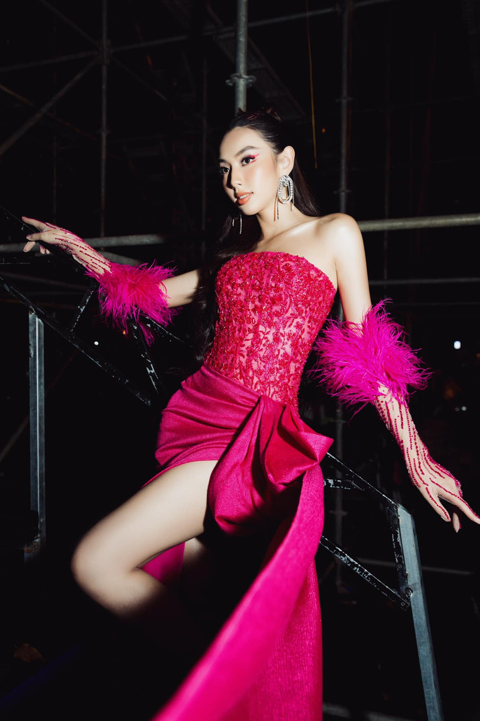 Sau khi hết nhiệm kỳ, trang cá nhân của nàng hậu tăng gần 1 triệu lượt theo dõi.