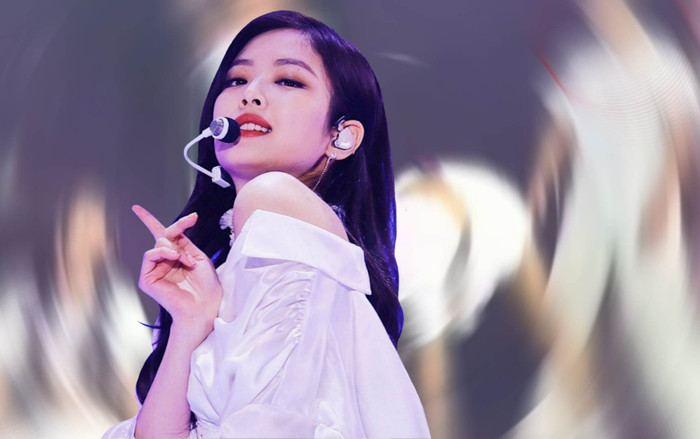 Jennie tiếp tục bị chỉ trích vì hành động nhạy cảm với vũ công nam: 'Không hiểu sao fan bênh được?' Ảnh 2