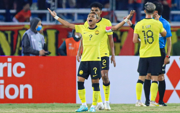 Malaysia gửi đơn khiếu nại nhưng nhận trái đắng: Hậu vệ đạp Văn Hậu bị phạt cực nặng Ảnh 2