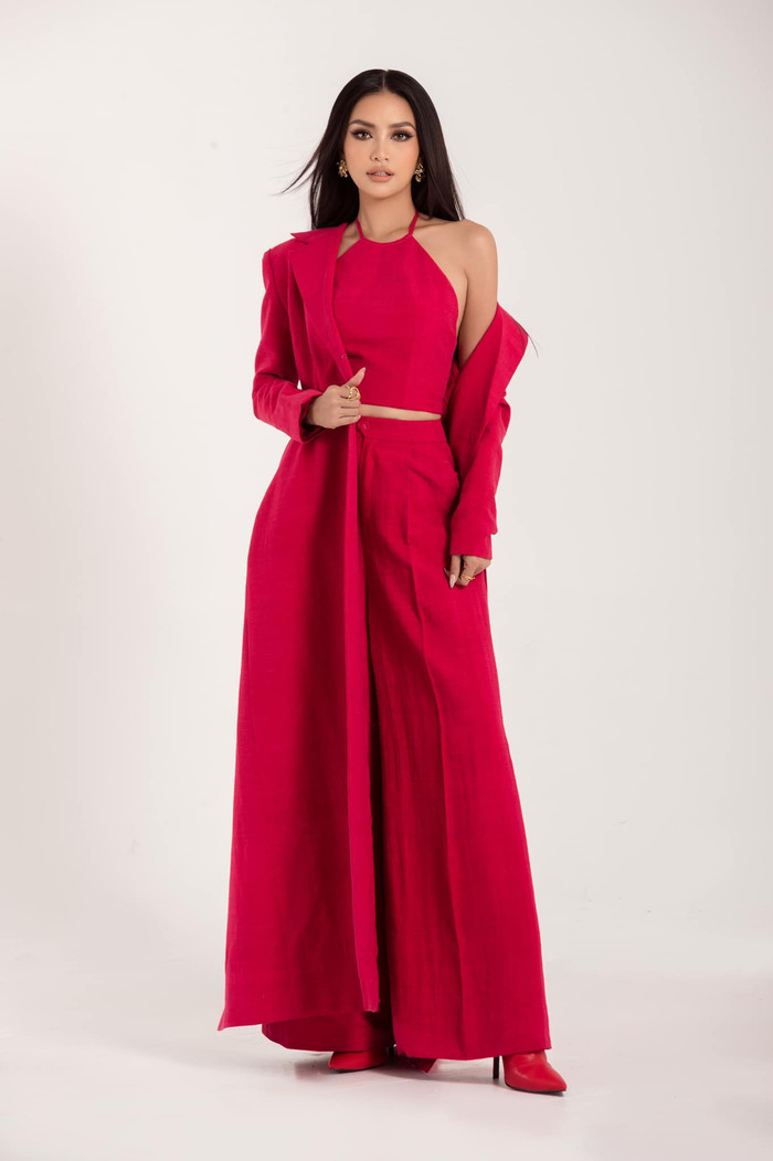 Ngọc Châu chơi nguyên cây hồng đổ bộ Miss Universe: Thanh thoát nhẹ nhàng tựa một đoá hoa sen Ảnh 3